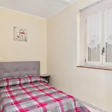 10 Min Torino Moderna Casa Due Piani Con Cortile Μονκαλιέρι