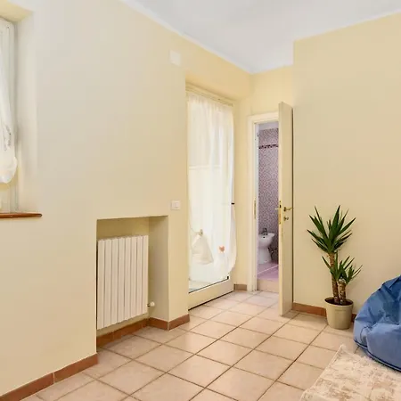 Daire 10 Min Torino Moderna Casa Due Piani Con Cortile *