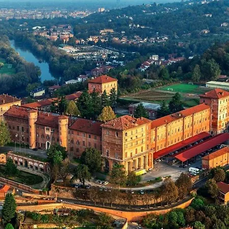 [10 Min Torino] Moderna Casa Due Piani Con Cortile Moncalieri
